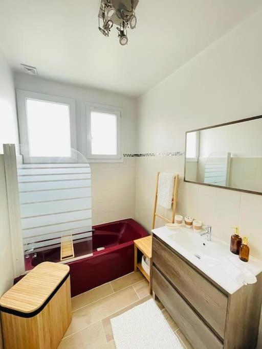 Vaux-lès-Saint-Claude Superbe Appartement Avec Salle De Jeux מראה חיצוני תמונה