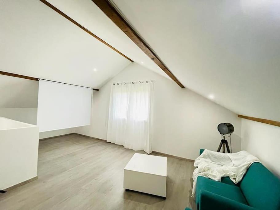 Vaux-lès-Saint-Claude Superbe Appartement Avec Salle De Jeux מראה חיצוני תמונה