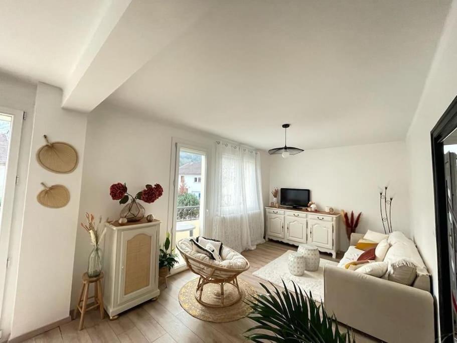Vaux-lès-Saint-Claude Superbe Appartement Avec Salle De Jeux מראה חיצוני תמונה